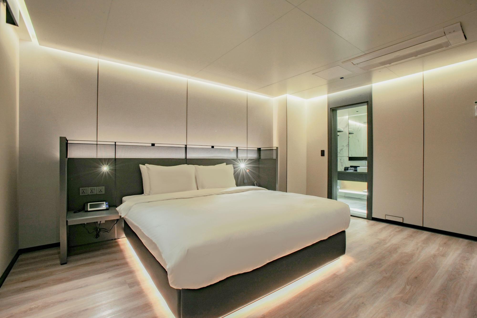 L&L City Hotel Jeju Dış mekan fotoğraf